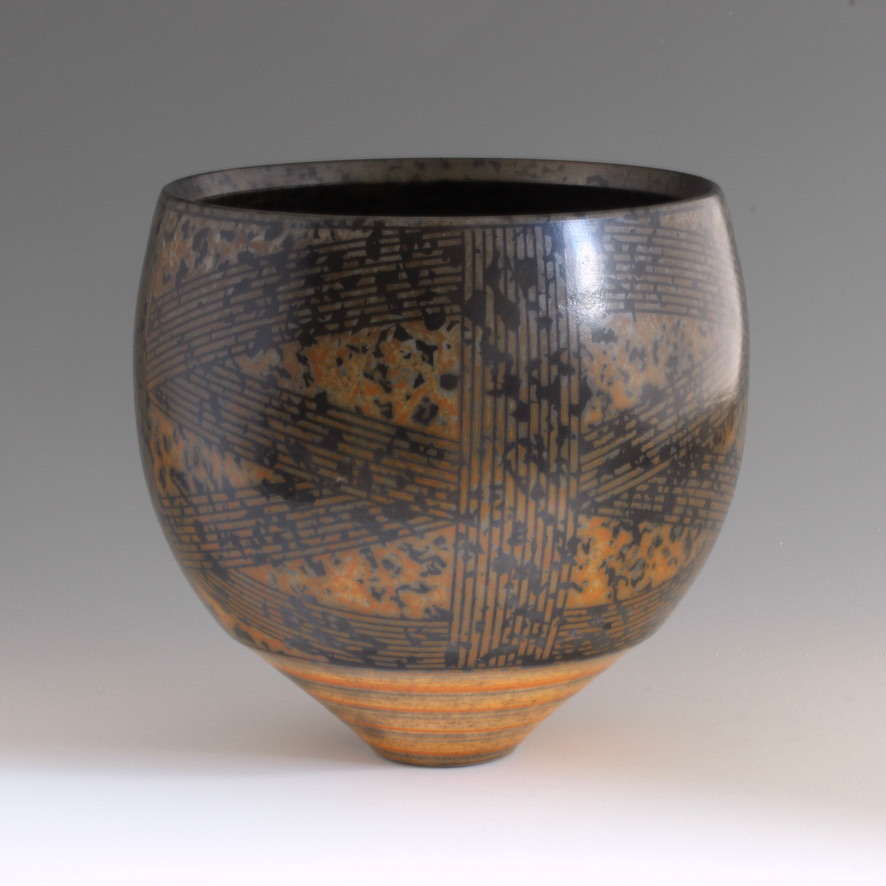 DR/C2 Dark Terra-sigillata Bowl with mottled interior. Height: 19.5 cm. Price in GBP: £1950.00